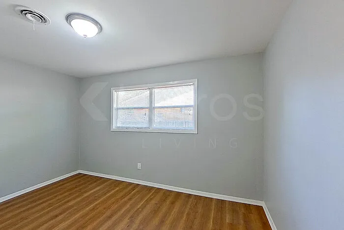 4418 Mesa Cir — Photo 13