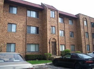 255 E Rimini Ct APT 2B, Palatine, IL 60067