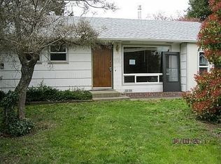 716 Hamilton St, Medford, OR 97501