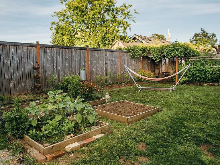 2308 I St — Photo 25