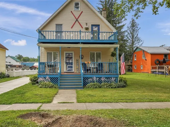 14 Rockwell Ave, Ellicottville, NY 14731