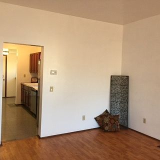 4th image of 506 S 9th St