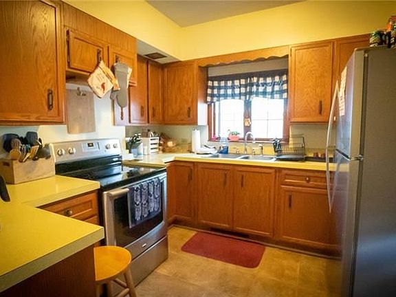 5th image of 343 N McKean St