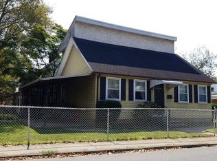 542 E Garrison St, Bethlehem, PA 18018