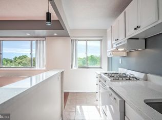 Park Place, Alexandria, VA 22302