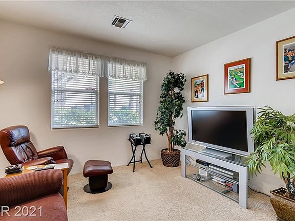 4th image of 10100 Summer Oak Ln Unit 101