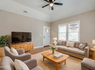 316 W Cypress St #4, San Antonio, TX 78212