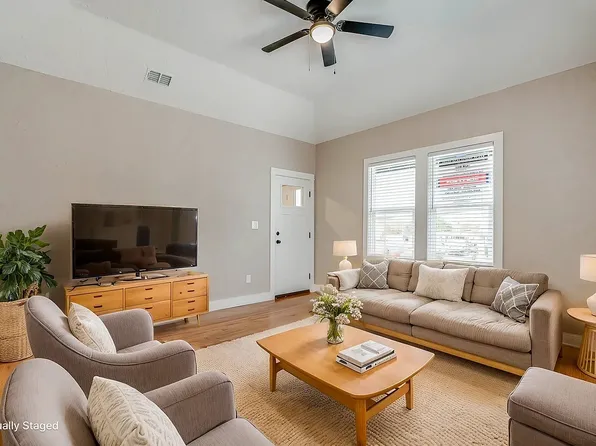 316 W Cypress St, San Antonio, TX