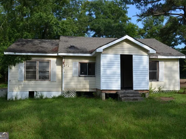 2288 Midway Rd, Lizella, GA 31052
