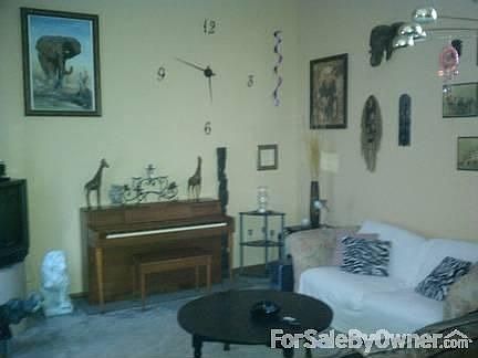 2nd image of 601 SE 21st St