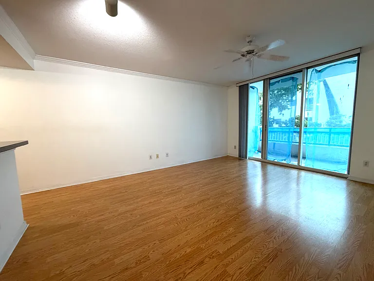 2665 SW 37th Ave #516 — Photo 13