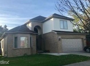 40945 Justin Dr, Sterling Heights, MI 48310