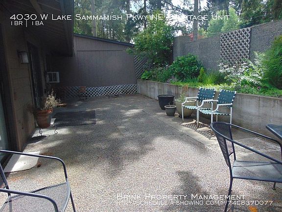 3rd image of 4030 W Lake Sammamish Pkwy NE