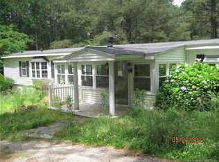 9572 Burke View Dr, Gloucester, VA 23061