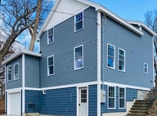 182 Rollstone St, Fitchburg, MA 01420