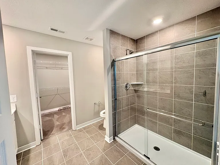 3694 Locust Dr — Photo 43