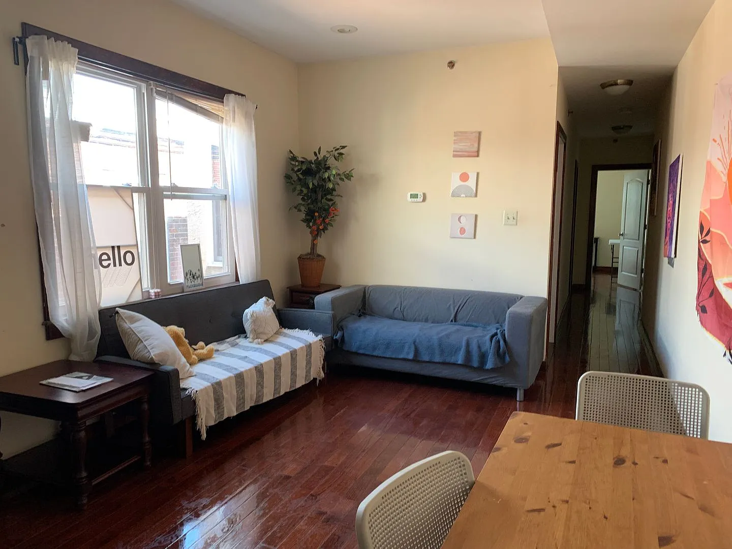 1824 W Diamond St — Photo 4