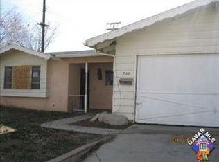 730 E Oldfield St, Lancaster, CA 93535