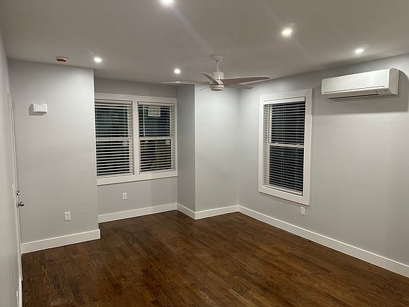 3rd image of 15 Carrington Ave Floor 2