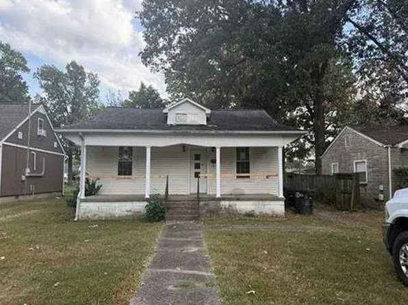 2624 Clark St, Paducah, KY 42003