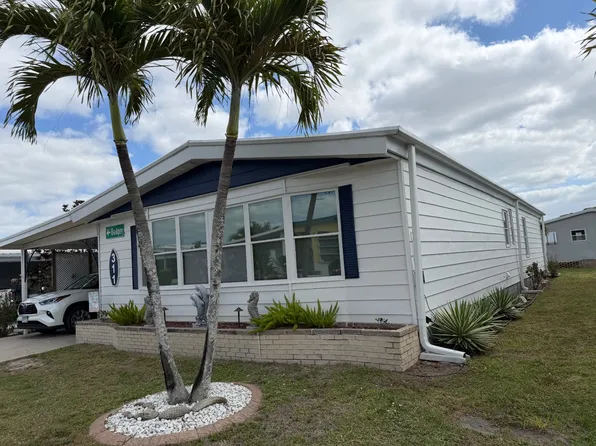 311 Blue Beard Dr, North Fort Myers, FL 33917