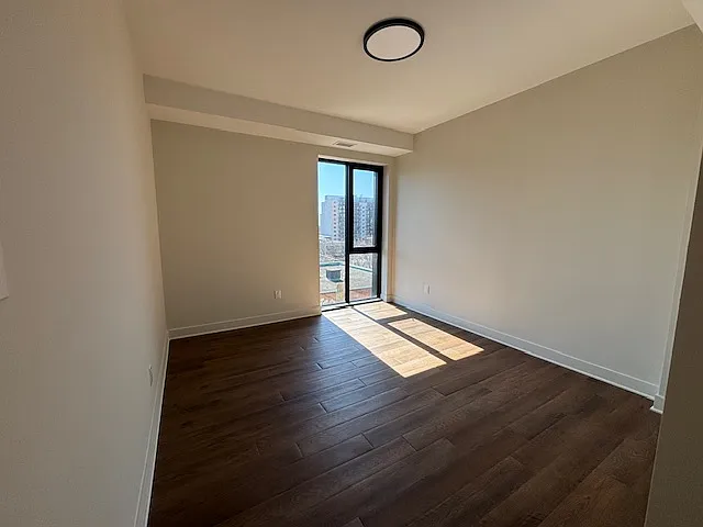331 Cooper St — Photo 48