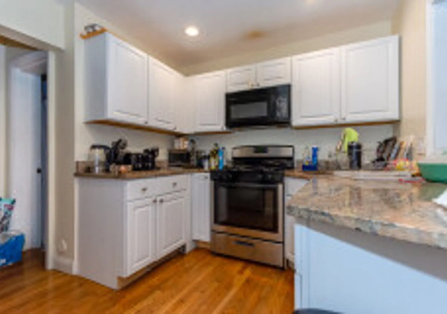 No Fee Bu Central Campus/Brookline 4 Bed/2 Bath On Egmont St. Renovated, Heat Included, Available... — Photo 2