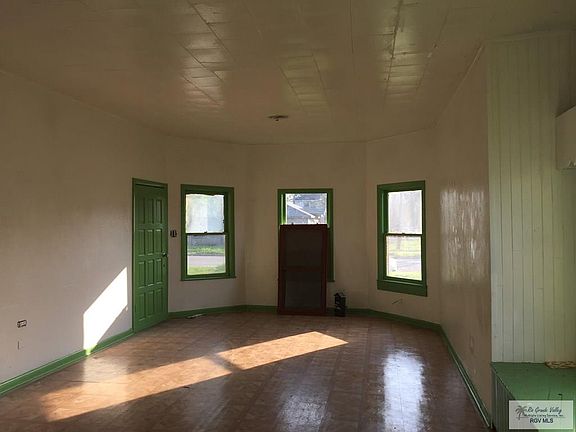 4th image of 1350 W Elizabeth St