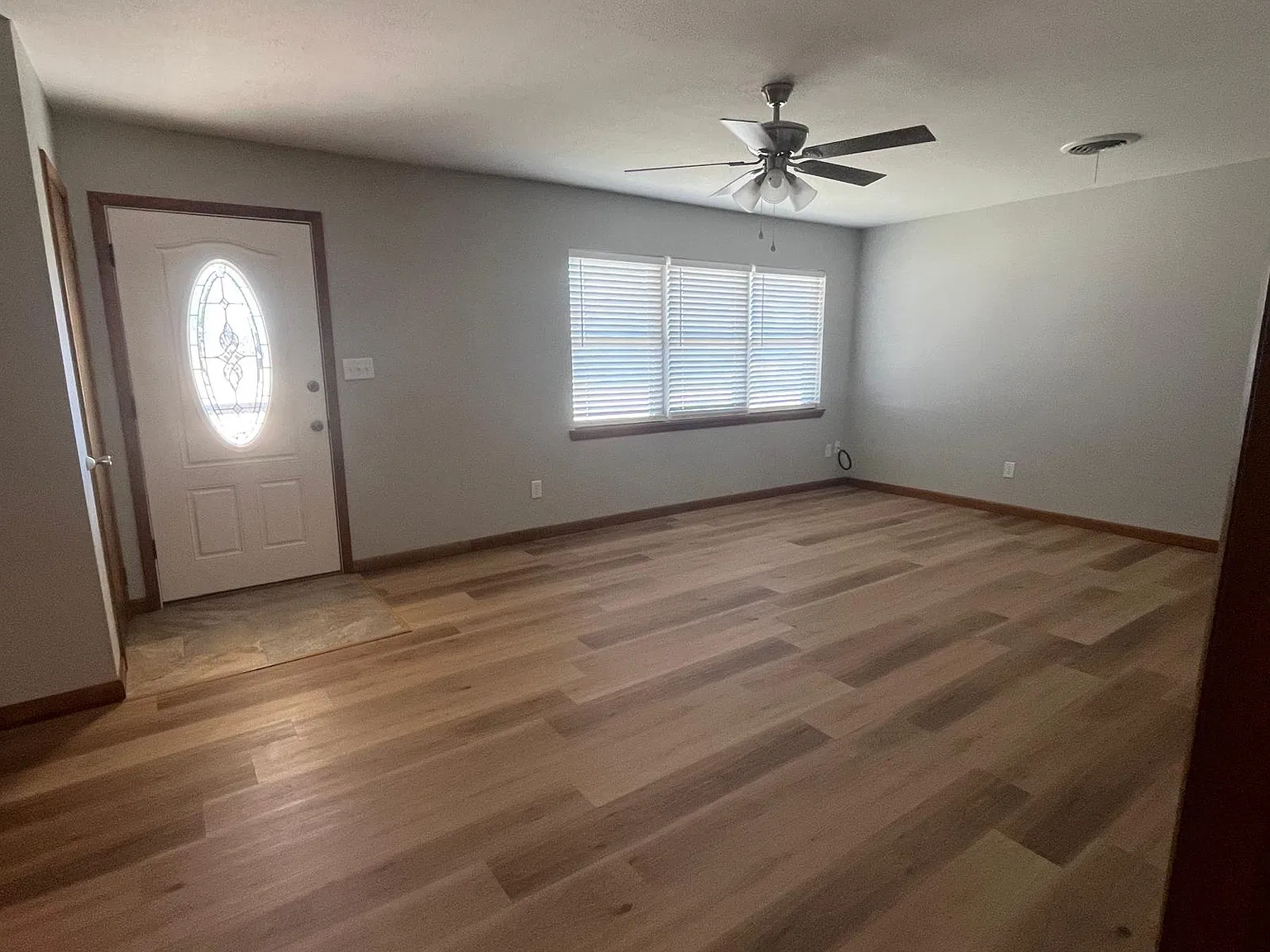 3 bed, 1507 sqft, $1,250 — Photo 2