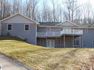 4301 W Burdickville Rd, Maple City, MI 49664