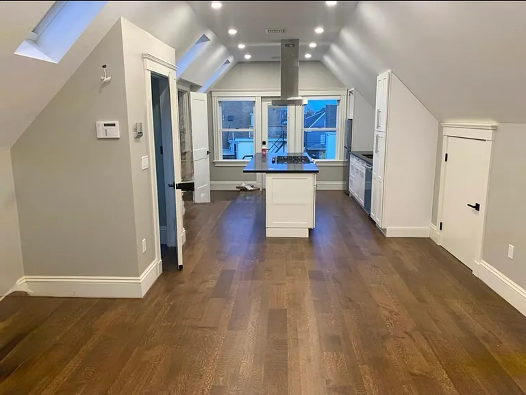 3 Dartmouth St #3 — Photo 4