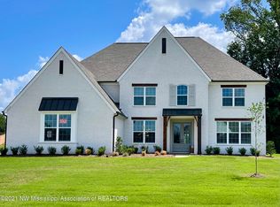 3810 Mitchell Grove Rd E, Olive Branch, MS 38654