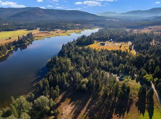 315 Wildberry Ln, Sagle, ID 83860