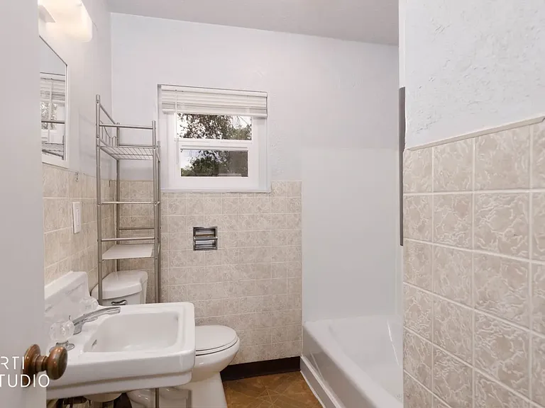 190 S Main St #39 — Photo 10