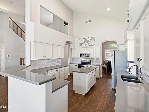 4th image of 1862 E Flintlock Way
