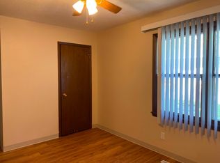 329 E 7th St #8, Ames, IA 50010