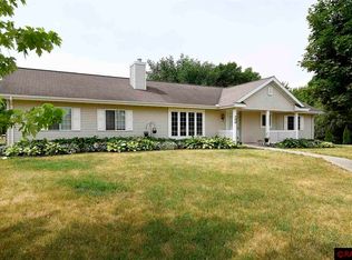 100 11th Ave NE, Waseca, MN 56093