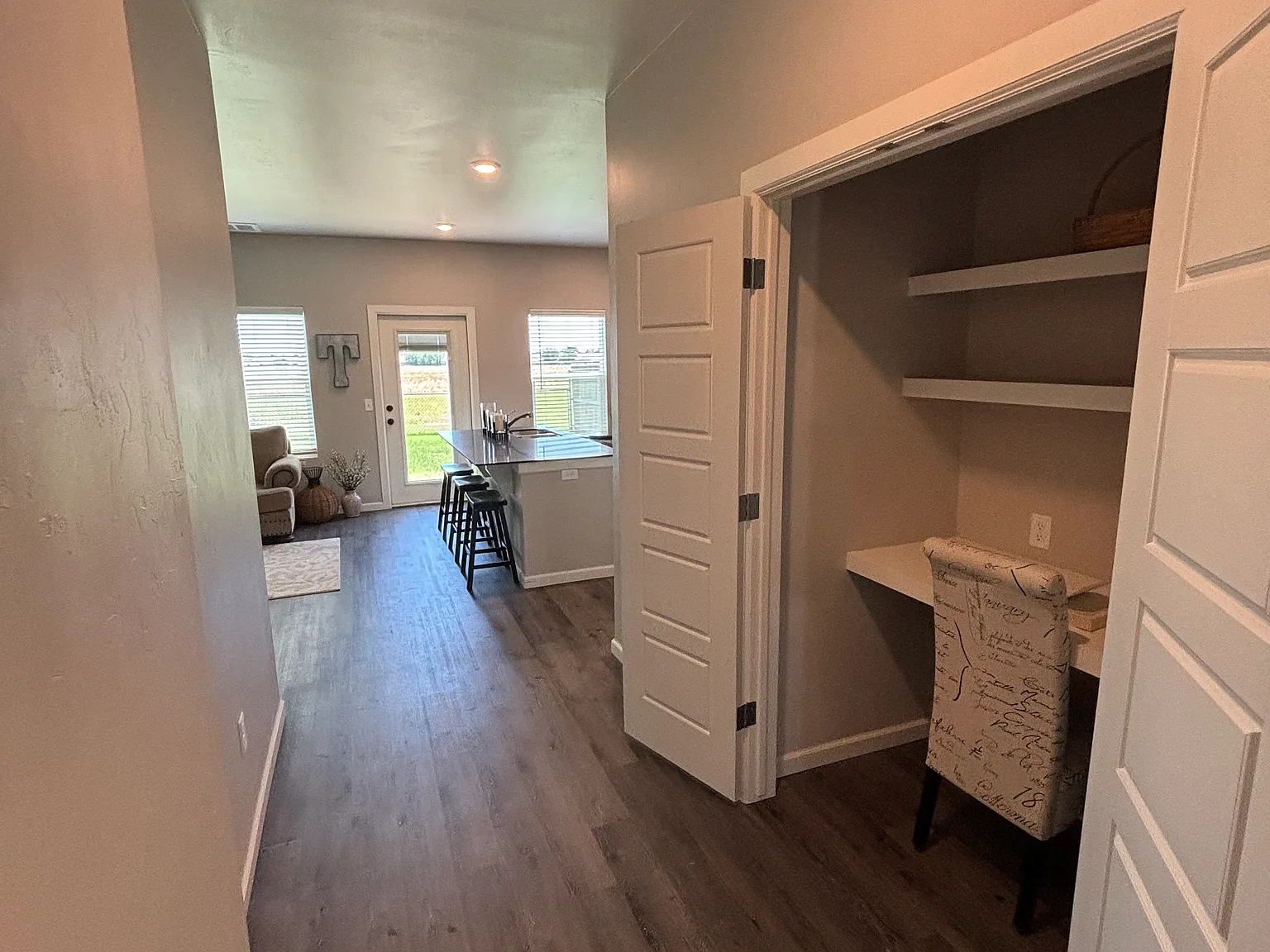 3 bed, 2.5 bath, 1478 sqft, $1,745 — Photo 4