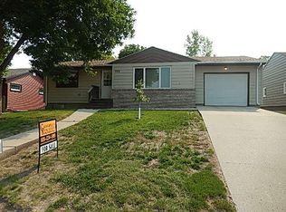 1105 S Main St, Chamberlain, SD 57325