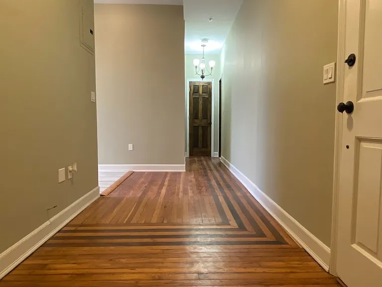 155 Beacon Hill Dr #4 — Photo 6