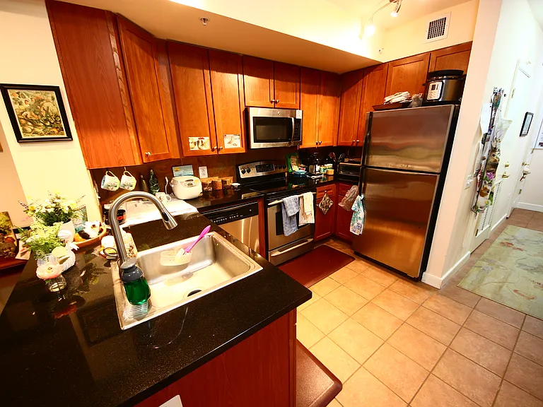 631 D St NW #243 — Photo 9