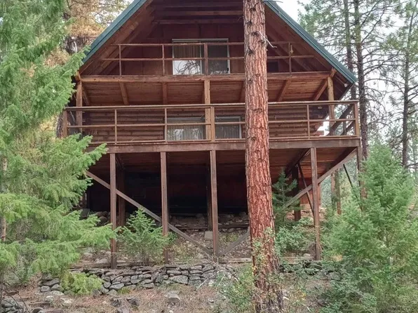 11 Eightmile Dr, Lowman, ID 83637