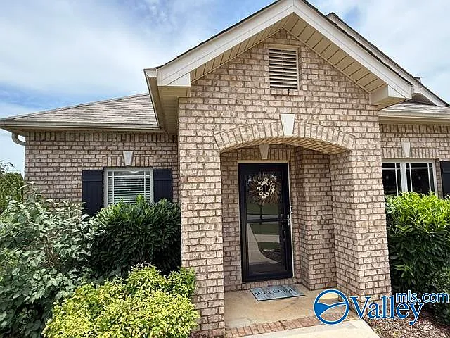 20 Cypress Garden Ave SW — Photo 4