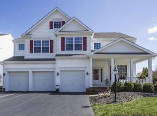 5740 Triplett Sq, New Albany, OH 43054