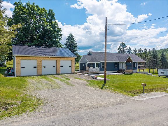2nd image of 6434 Robbins Rd