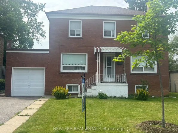 27 Dell Park Ave, Toronto, ON M6B 2T5