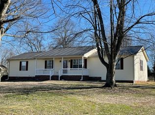 280 Greenfield Ln, Castalian Springs, TN 37031
