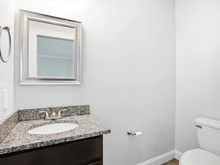 34 Callaway Dr #4 — Photo 32