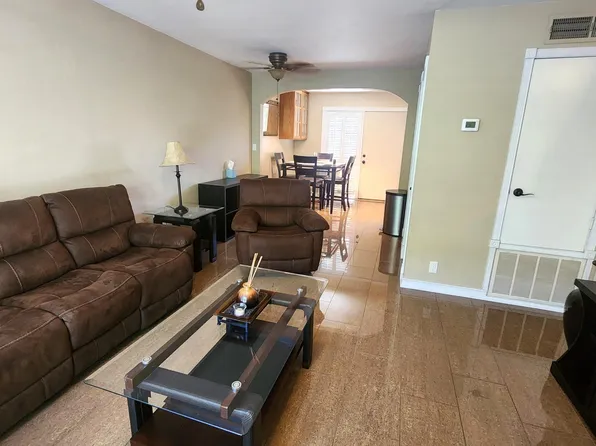4600 N 68th St Unit 329, Scottsdale, AZ 85251
