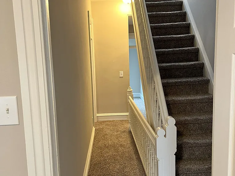905 W Norwegian St — Photo 20